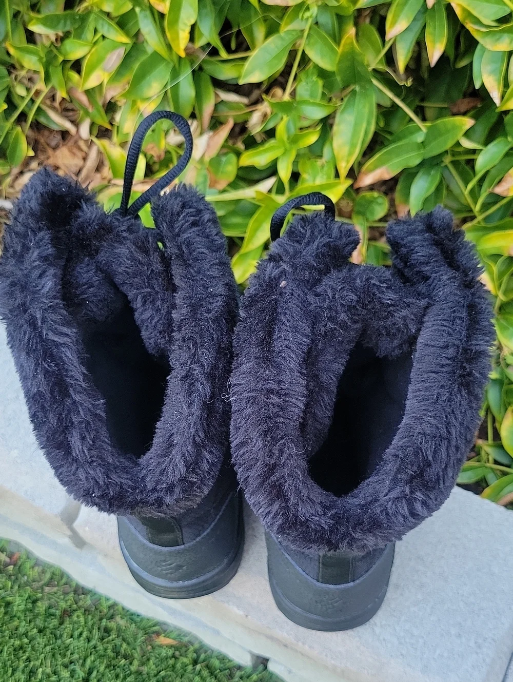 Columbia Ice Maiden II Black Faux-Fur Lined Winter Lace-Up Quilted Boots 7